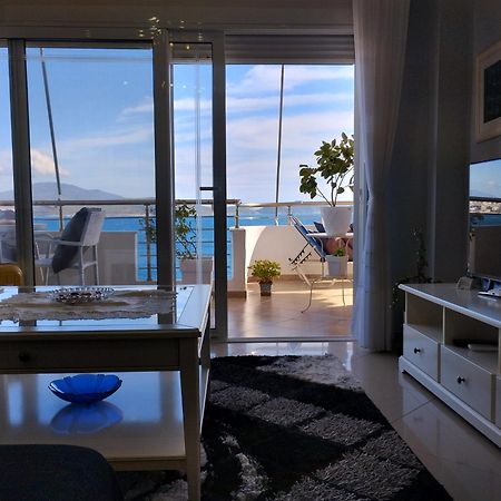 Paradise Apartments Sarande Bagian luar foto