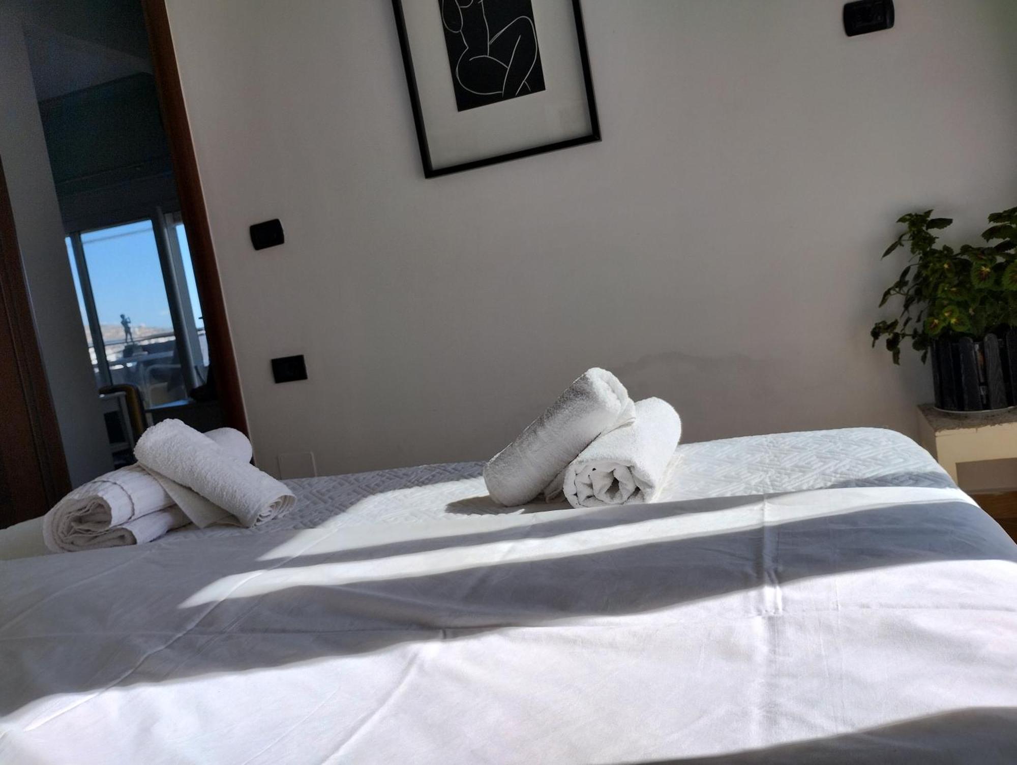 Paradise Apartments Sarande Bagian luar foto